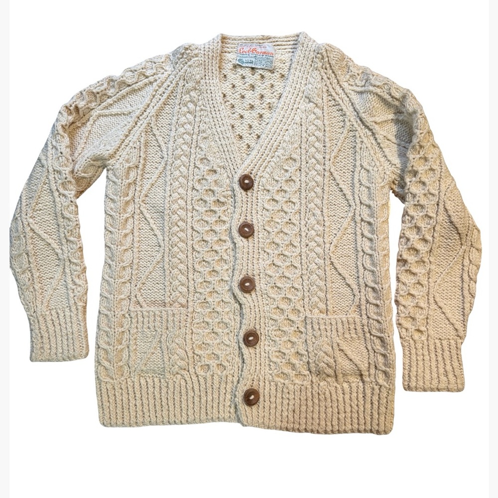 Vintage 100% Wool Aran Cable Knit Cardigan 🤍